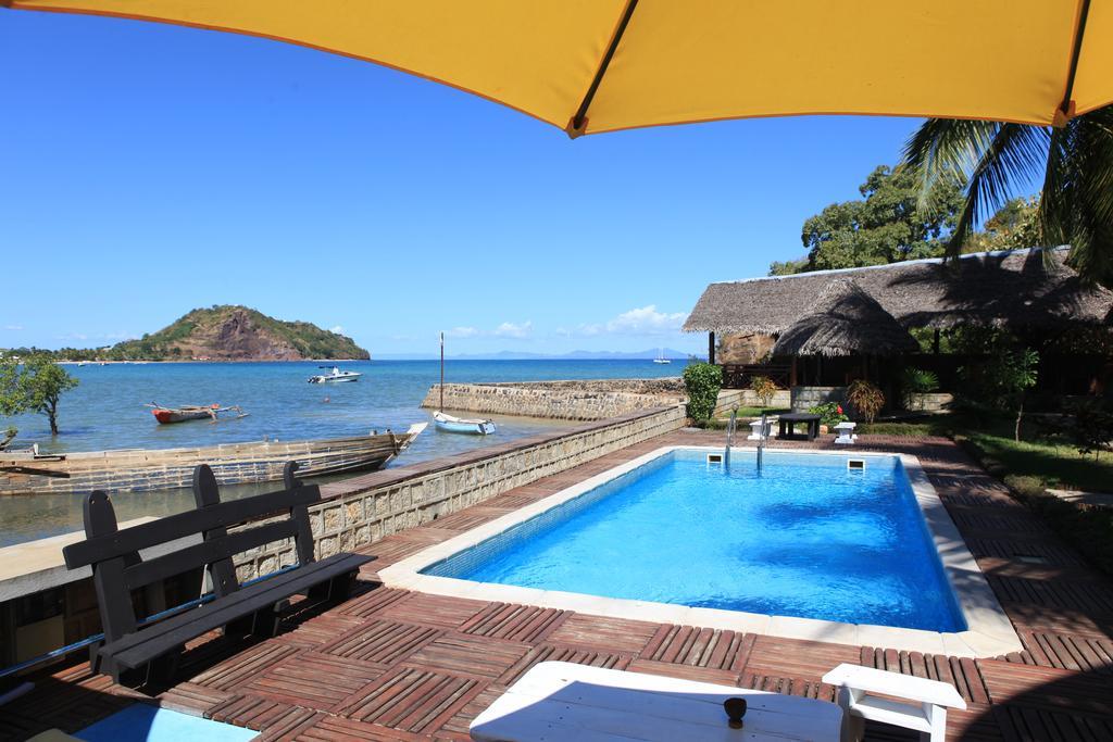 Ylang Hotel Ambondrona  Екстериор снимка